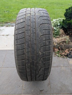 1 Winterreifen Pirelli Winter 210 Sottozero 2 245/50R18 100H RFT Profilt.: 5-6mm - Bild 1 von 4