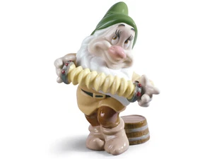 NAO POR LLADRO #1819 TÍMIDO NUEVO EN CAJA DISNEY BLANCO COMO LA NIEVE SIETE ENANITOS F/SH - Imagen 1 de 1