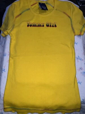Tommy Hilfiger Girls Junior XS T-Shirt Yellow Short Sleeve Tee 30 - Image 1 of 4