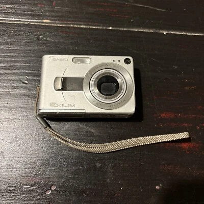 Cámara digital Casio EXILIM EX-Z30 3,3 MP para piezas o reparación Foto 1 de 4