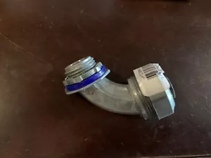 1/2" CONDUIT CONNECTOR, 90 degree, Liquid Tight, Metal Thomas & Betts - Picture 1 of 5