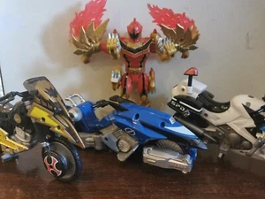 Vintage power rangers toys Bundle Joblot figure and motorcycles bandai - Picture 1 of 5