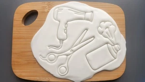 Hairdresser Cookie Cutter Set – Hairdryer, Scissors & Hairspray - Picture 1 of 11
