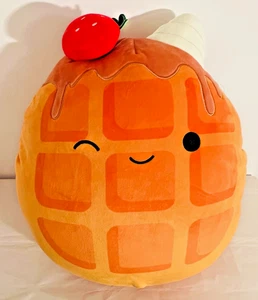 NUEVO CON ETIQUETAS Squishmallows 14" WEAVER El Gofre con Fresa y Crema Peluche S14 #2240 - Imagen 1 de 6