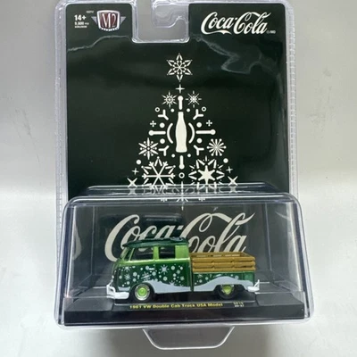 Грузовик M2 Machines 1961 VW с двойной кабиной модель США серия Coca-Cola Holidays - Изображение 1 из 4