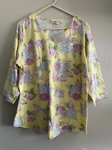 Top camicia donna Quacker Factory più 2x giallo borchie ortensia fiore scollo a V - Foto 1 di 11