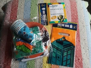 Dr Doctor Who Party Bundle Cups Plates Balloons Napkins Tablecloth Invites 2012 - Picture 1 of 10
