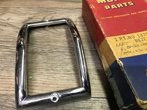 1951 52 CHRYSLER NEW YORKER NOS MOPAR RH CHROME PARK LIGHT BEZEL 1370122 - Picture 1 of 3