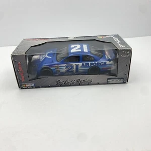2006 Team Caliber Pit Stop #21 Ken Schrader Air Force 1/24 Diecast Nascar Race - Picture 1 of 7