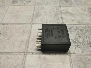 Relé VW PASSAT Variant B5 3B5 4B0955531A 1.90 Diesel 85kw 1999 18235680 - Imagen 1 de 6