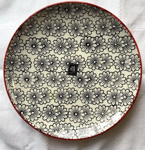 NWT Miyabi Hand-Painted 8" Round Ceramic Plate Black White Red Floral SP28/835 - Picture 1 of 6