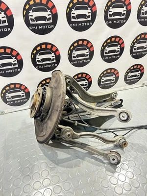 MERCEDES C CLASS 2011 W204 C350 REAR RIGHT SUSPENSION LEG HUB - Image 1 of 4