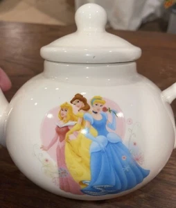 Disney Princess Cinderella Tea Pot Glass Coffee pot 2008 Tablewear Decor - Picture 1 of 11