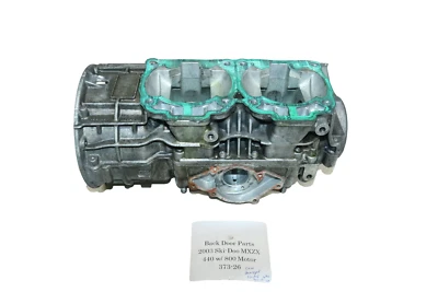 Ski-doo Rev Mxz X 440 800 2003 mod caja de manivela del motor necesita reparación Foto 1 de 4