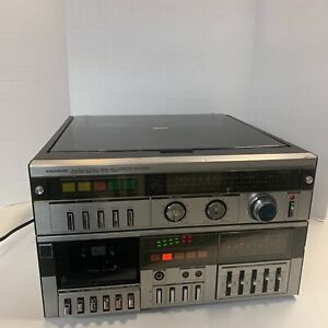 Vintage Magnasonic SM 1012 Stereo Retro AM/FM Turntable Cassette Recorder