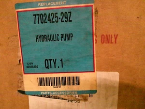Hydraulic Pump fits Massey Ferguson 2500 4500 6500 1075358M91 fits Ford 7000206 - Picture 1 of 4
