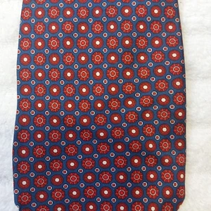 Vintage Pura Seta 100% Silk Tie Made In Italy Necktie Geometric Circles Blue Red - Picture 1 of 4