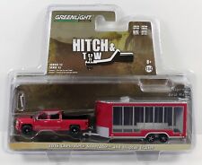 Greenlight Hitch & Tow Series 12 - 2016 Chevrolet Silverado and Display Trailer