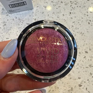 Revolution Baked Blusher One For Playing Games 3 Pack - Bild 1 von 2