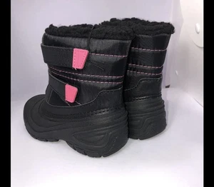 Wonder Nation Snow Boots Girls Size 10 Black Slip On Lined Winter Shoes - Picture 1 of 5