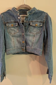 Maurices Girls Just Be You Blue Jean Jacket Size Large, Missing one shap - Picture 1 of 7