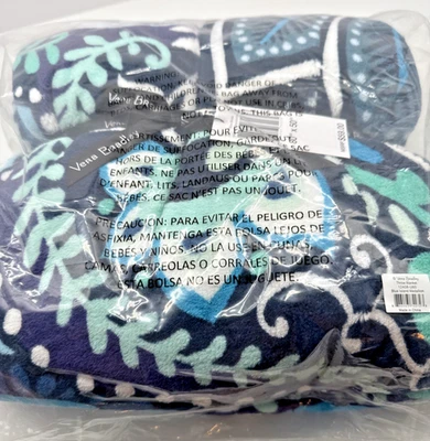 Manta VERA BRADLEY Blue Island Medallion 80 X 50 súper suave nueva con etiquetas sellada Foto 1 de 2