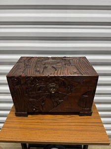 Vintage Hand-Carved Chinese Camphor Wood Chest Antique Tea Art Collectible Box - Picture 1 of 16
