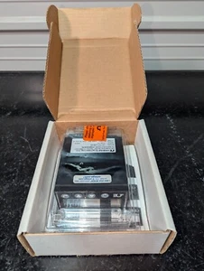Omega DPi1701-USB-AR Graphic Display Panel Meter Data Logger Temp Process NIB - Picture 1 of 13