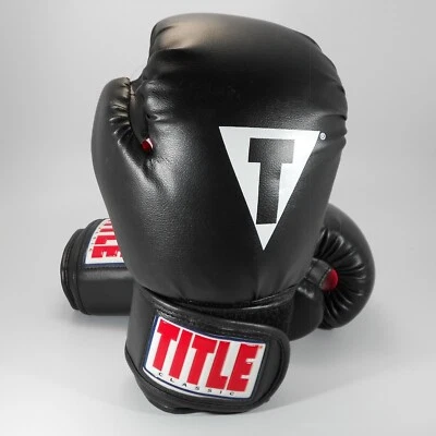 Title Classic Boxing gloves ,Martial Arts and kick boxing used - Image 1 of 4