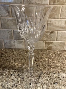 Gorham ROSEWOOD Clear Cut Crystal Wine Glasses 7 & 7/8 in. 1999-2006 - Picture 1 of 7