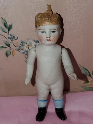 "Hermoso molde de muñeca niño Mignonette de 3,5"" todo bisque 514 calcetines azules botas negras"  Foto 1 de 4