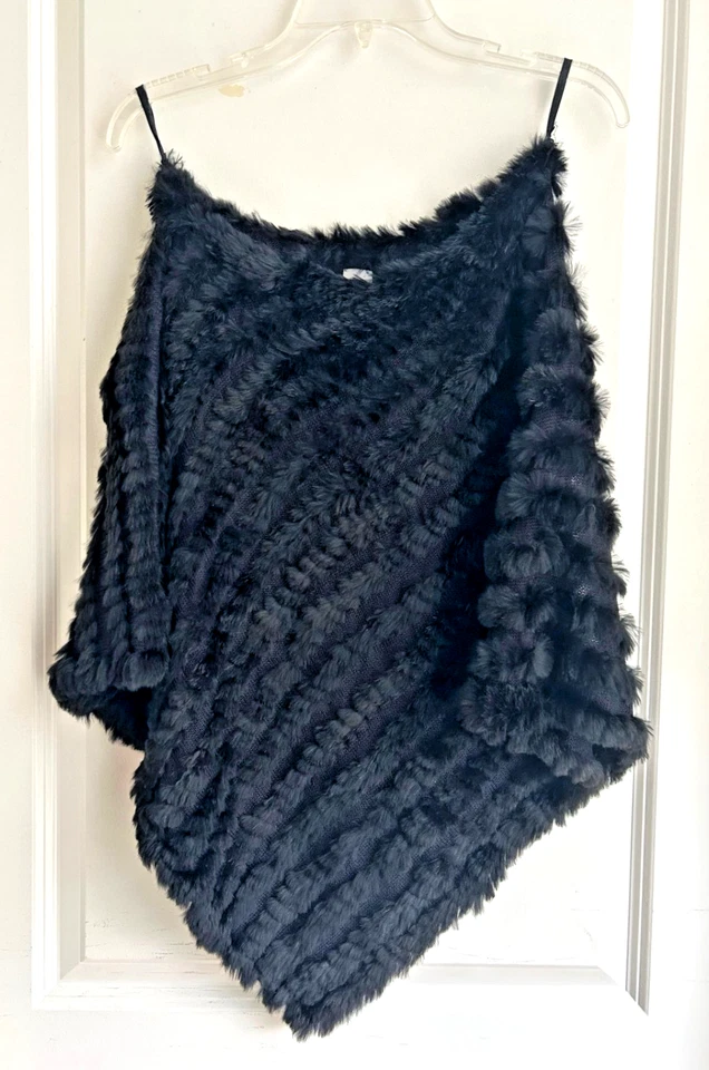 Vtg Y2K Wilsons Leather Maxima Rabbit Fur Black Poncho One Size Dark Goth Boho - Image 1 of 4