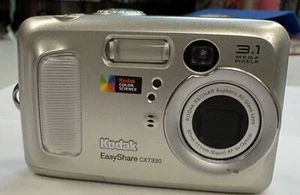 Kodak Easyshare cx7330 compact 3.1 MP silver (WCR) - Picture 1 of 4