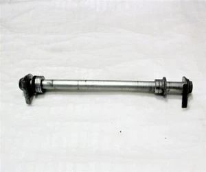 ASSE PERNO RUOTA POSTERIORE SUZUKI GSF BANDIT 600 1995 2008  - Picture 1 of 2