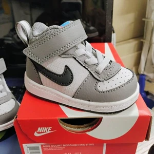 Nike Court Borough - Picture 1 of 6