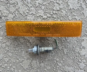 86-88 LUZ MARCADORA DELANTERA IZQUIERDA TOYOTA CELICA / SUPRA OEM - Imagen 1 de 3