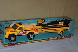 Vintage 1991 Nylint, Yellow Truck, Trailor, Power Prop Rennboot #1215 Neu in OVP - Bild 1 von 17