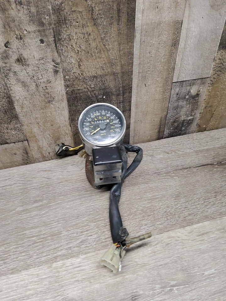 86 86-87 Suzuki VS700 1986 Intruder velocímetro medidores grupo 35 k millas DL-692 Foto 1 de 4