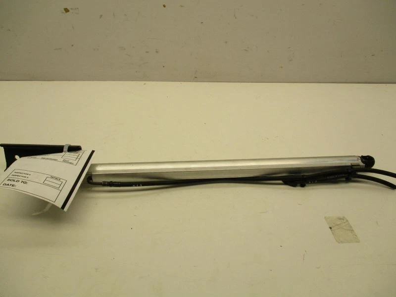 LH HYDRAULIC LIFT CYLINDER CONVERTIBLE Fits 2012-2018 BMW 640i 29618 - Image 1 of 4