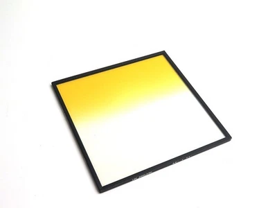 Lee England 6.6x6.6" yellow color graduated soft edge SE grad resin lens filter - Image 1 of 4