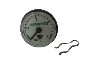 New Numatics Pneumatic Gauge With Clip Lock, 0-4 Bar, 214-220 - Picture 1 of 4