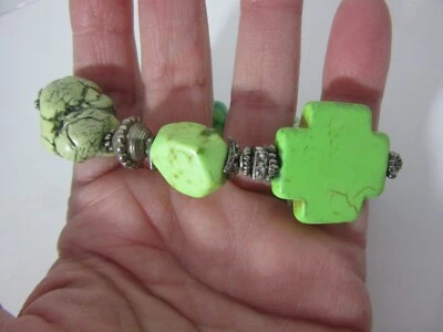 Pulsera de cuentas de piedra verde hecha a mano - JP Foto 1 de 4