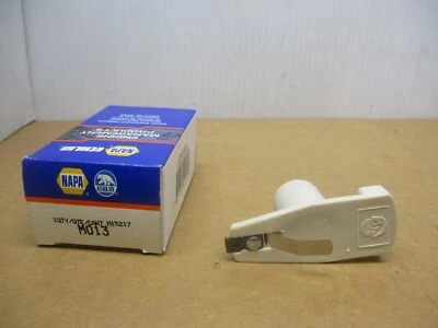 NAPA Echlin MO13 Distributor Rotor - Image 1 of 3