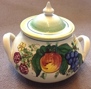 Vietri Pottery-Big Canister Enza Yellow-Made/Painted by hand in Italy - Picture 1 of 10