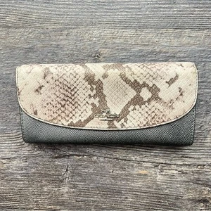 Coach beige cream and silver gray snake print leather wallet B87 - Picture 1 of 6