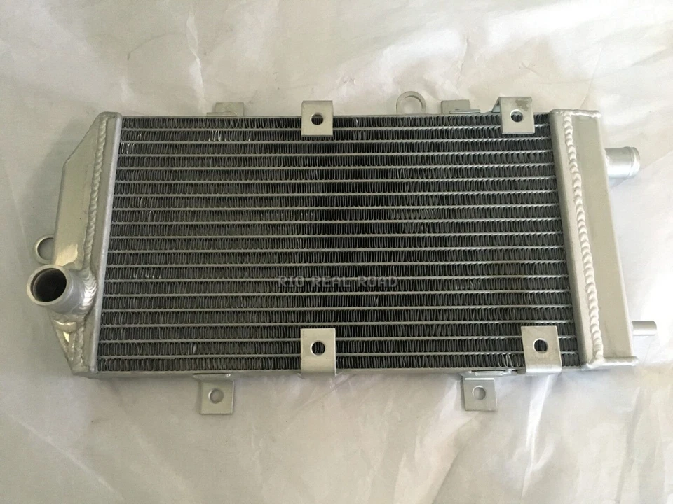 RADIADOR DE CARRERAS DE RENDIMIENTO PARA KAWASAKI VULCAN 900 CLASSIC VN900B VN900 B Foto 1 de 4