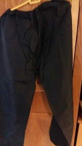 Navy lightweight Overtrousers, medium size, showerproof, keep wind out. - Picture 1 of 1