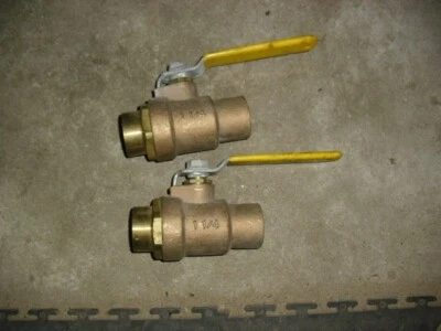 (2) CONBRACO 400 PSI   Inline BALL VALVE    1 - 1/4" SWEAT solder Bronze - Image 1 of 3