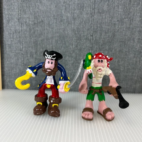 Kidkraft Captain And Pirate Crew Member Bendable 3.5" Inch Figure Cover
