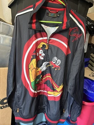 Jaqueta palhaço Coogi 4XL vintage preta vermelha gráfica zíper completo estilo pista rara - Imagem 1 de 4
